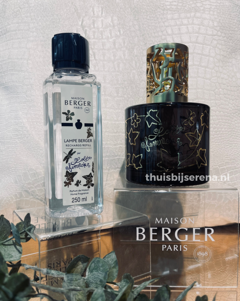 Lampe Berger Pure Lolita Lempicka geeft uw dagelijkse leven een vleugje magie met deze sprookjesachtige creatie met haar verslavende parfum.