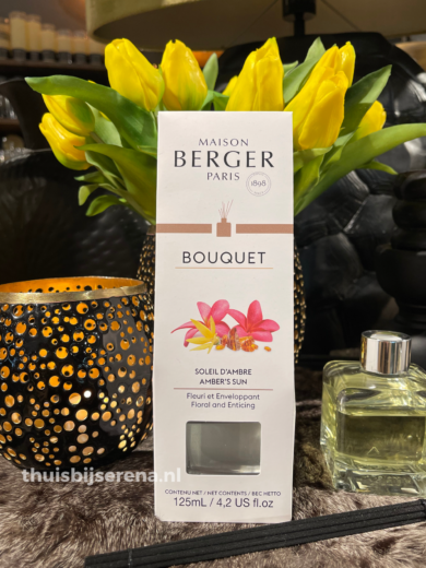 Parfumverspreider Soleil d'Ambre is een parfum met een zeer heldere geur, een uitstapje naar een door de brandende zon verwarmd koperkleurig zandstrand.